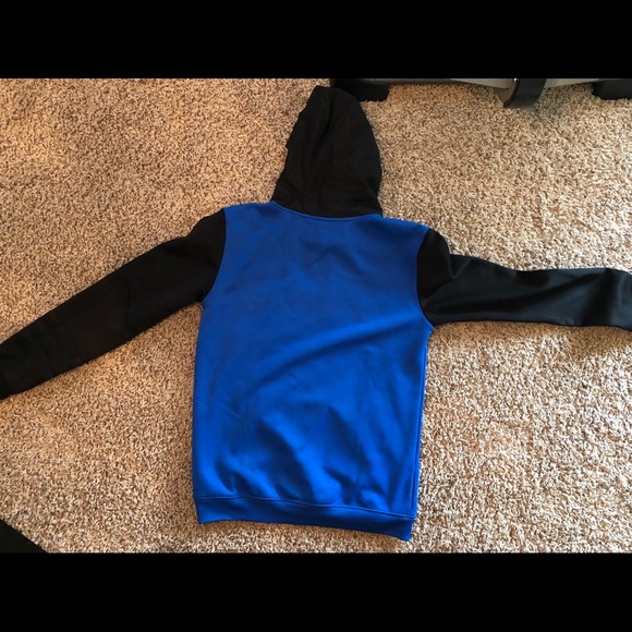 Adidas Basketball Hoodie - Picture 2 of 6